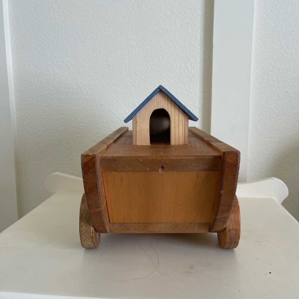 Wooden Noah's Ark Playset - Picture 4 of 6